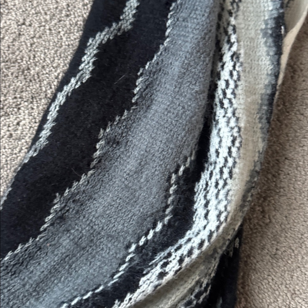 Apt. 9 Black Multicolor Infinity Loop Scarf SIZE … - image 2